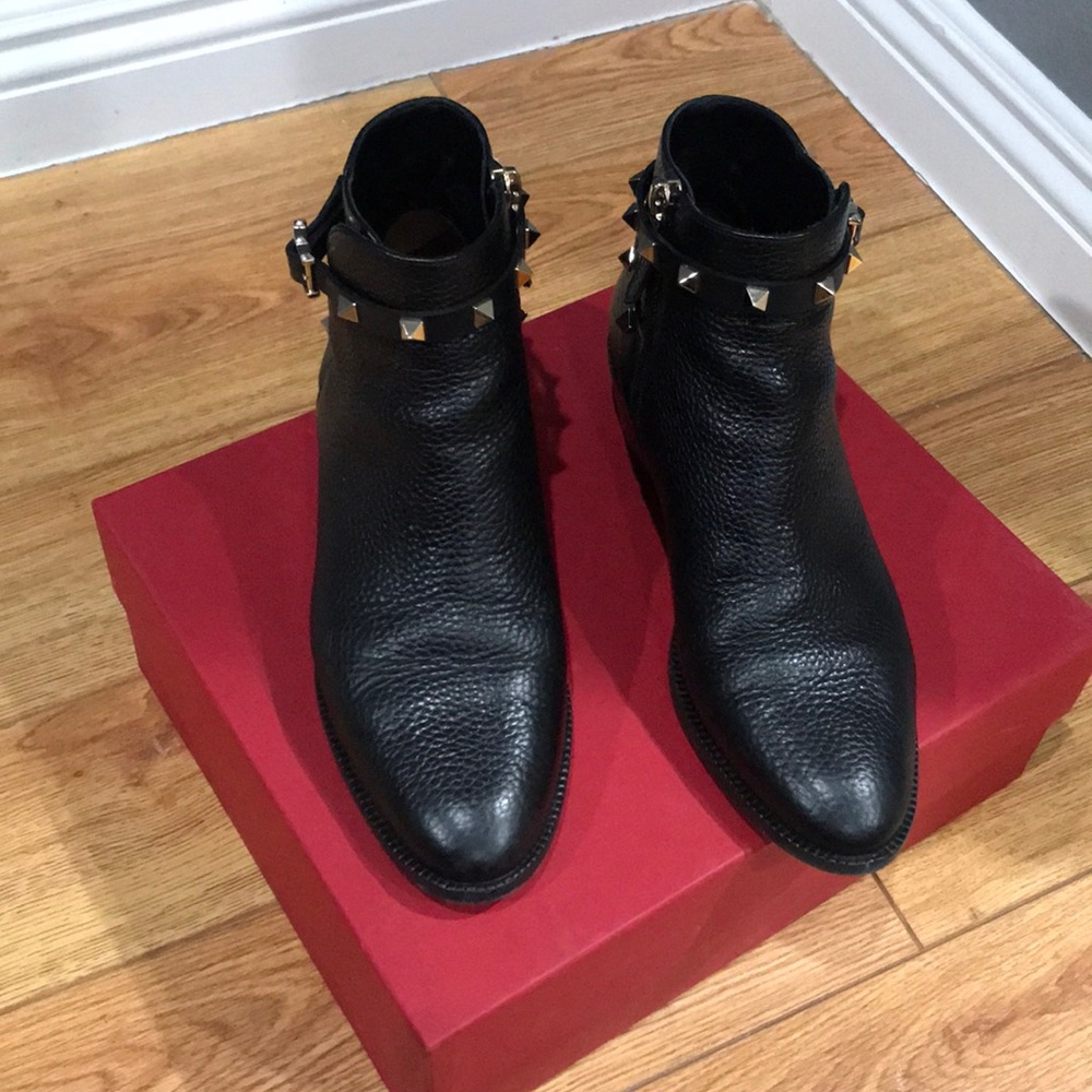 Valentino booties